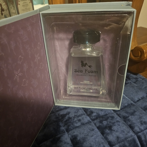 Disney Princess "The Little Mermaid" 🧜‍♀️ Sea Foam Fragrance/Parfum *Rare* NWT - Picture 3 of 3